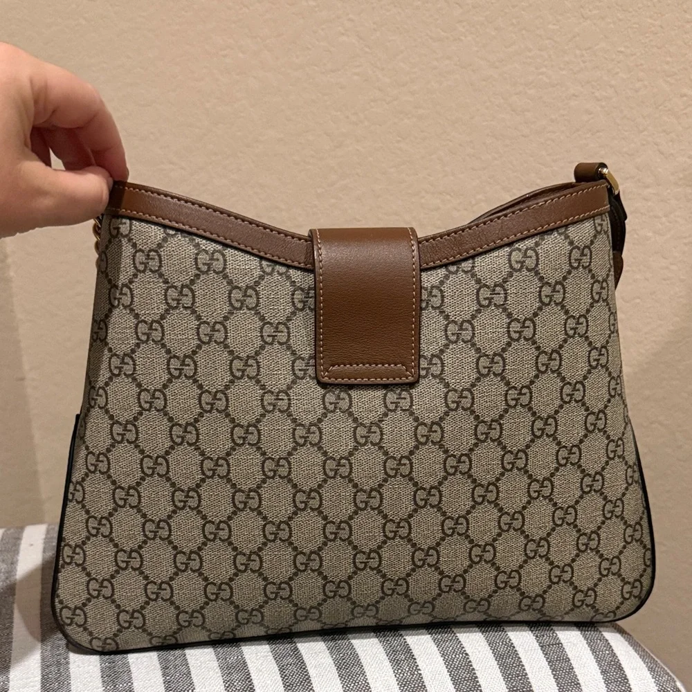 GUCCI Padlock Medium GG Supreme Canvas & Leather Shoulder Bag - Picture 4 of 7